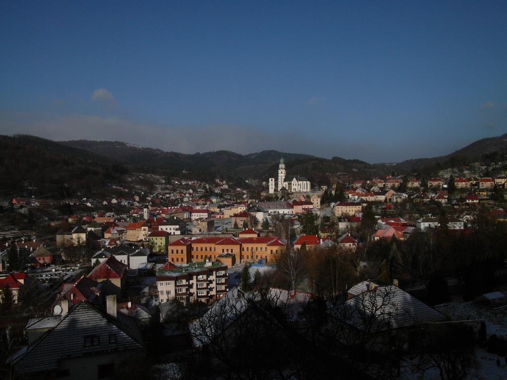 Apartments And Suites Kremnica Exteriör bild